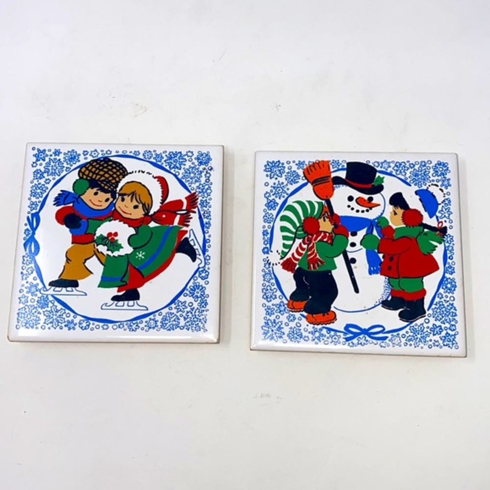 2 Vintage CHRISTMAS SNOWMAN‎ CHILDREN 4" Tile Trivet by JASCO Taiwan